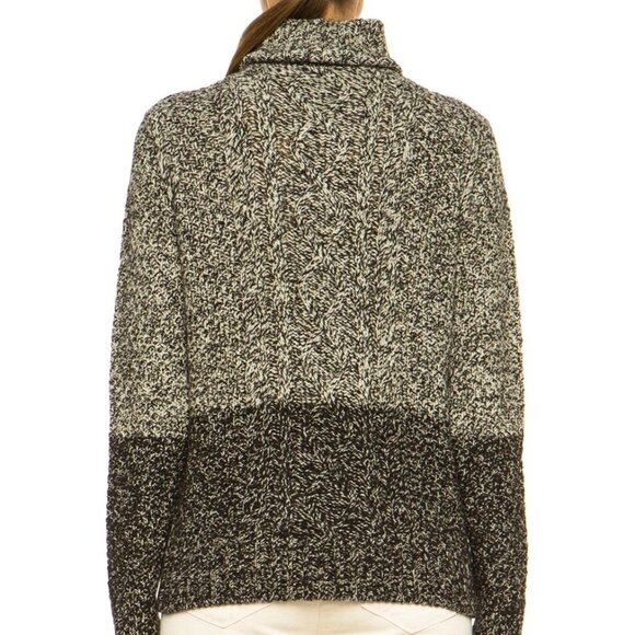 VINCE 50% Wool 50% Yak Color Twist Turtleneck Sweater in Natural/Carbon Medium - Picture 6 of 6